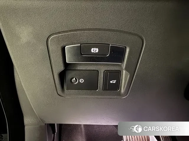 Land Rover Range Rover Velar 2020 Черный из Кореи, фото 2