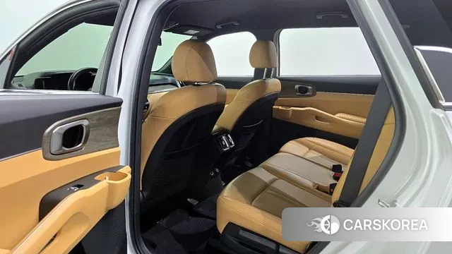 Kia Sorento 4th Generation 2023 Белый из Кореи, фото 2