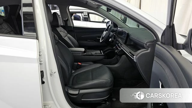 Hyundai The New Tucson (NX4) 2024 Белый из Кореи, фото 2