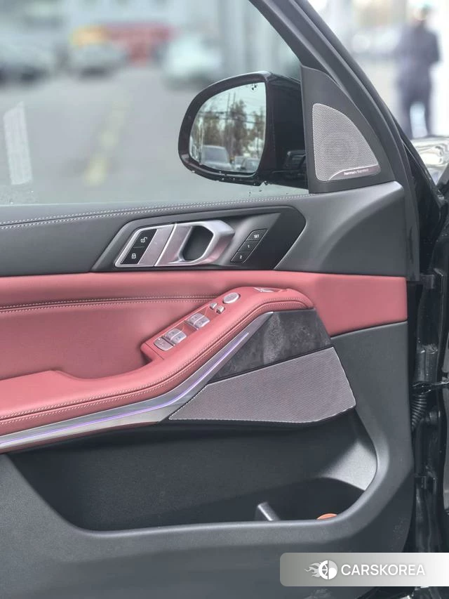 BMW X5 2026 Черный из Китая, фото 2