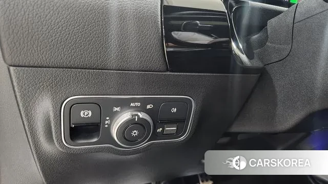 Mercedes-Benz EQA H243 2024 Белый из Кореи, фото 2