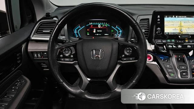 Honda Odyssey 2018 Белый из Кореи, фото 2