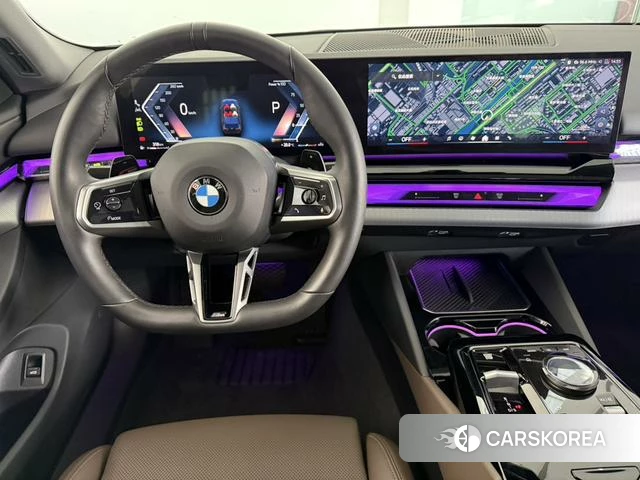 BMW 5 series (imported) 2025 Черный из Китая, фото 2