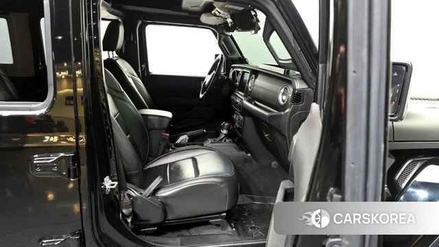 Jeep Wrangler (JL) 2020 Черный из Кореи, фото 2