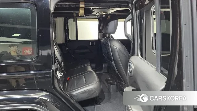 Jeep Wrangler (JL) 2021 Черный из Кореи, фото 2