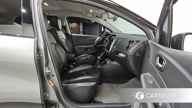 Renault Korea (Samsung) New QM3 2019 Серебристо-серый из Кореи, фото 2