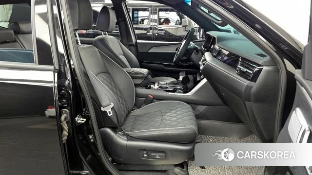 Kia Mohave Master 2023 Черный из Кореи, фото 2