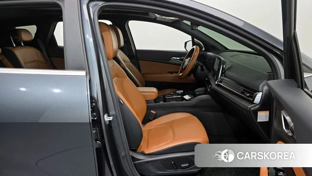 Kia Sportage 5th Generation Hybrid 2023 Серый из Кореи, фото 2