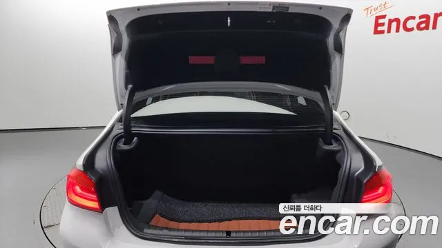 BMW 5 Series (G30) 2019 Белый из Кореи, фото 2