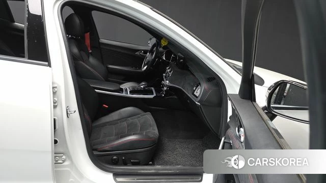 Kia Stinger Meister 2022 Белый из Кореи, фото 2