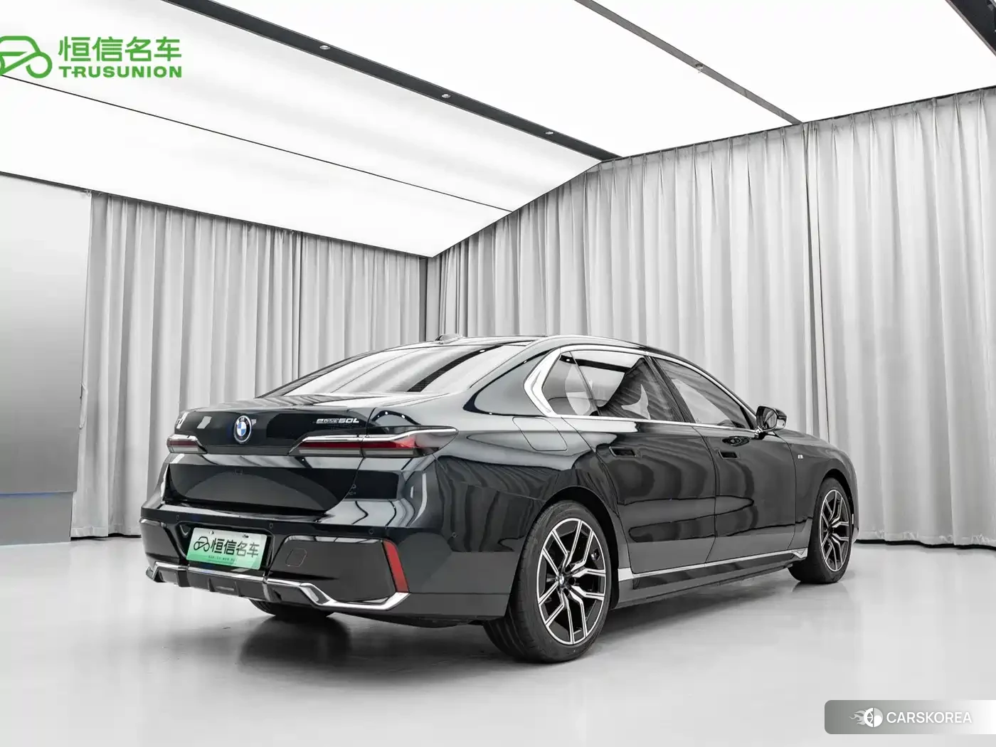 BMW i7 2023 Черный из Китая, фото 2