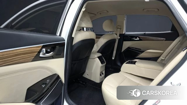 Kia Come New K7 2018 Белый из Кореи, фото 2