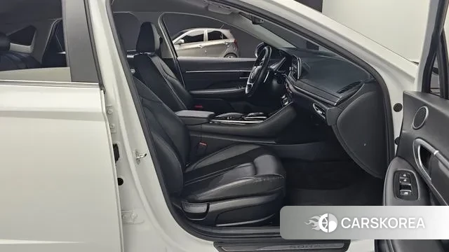 Hyundai Sonata (DN8) 2022 Белый из Кореи, фото 2