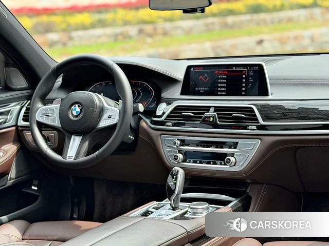 BMW 7 series 2021 Черный из Китая, фото 2