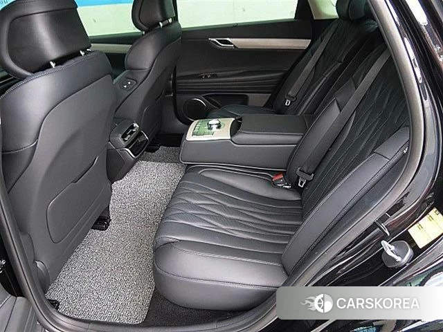 Genesis G80 (RG3) 2025 Черный из Кореи, фото 2