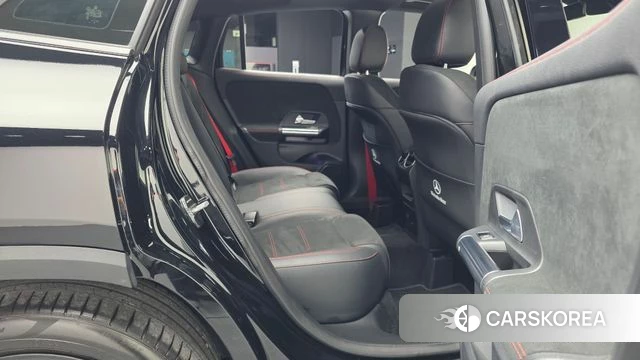 Mercedes-Benz GLA - Class H247 2021 Черный из Кореи, фото 2