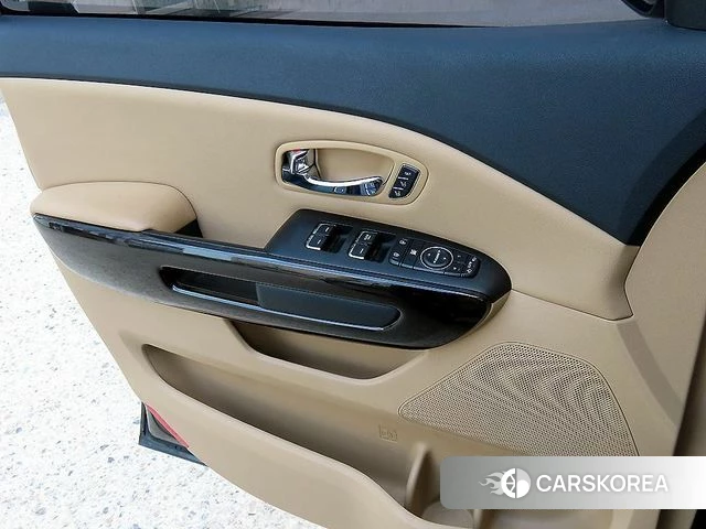 Kia The New Carnival 2019 Черный из Кореи, фото 2
