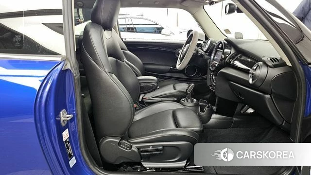 Mini Cooper 2020 Синий из Кореи, фото 2