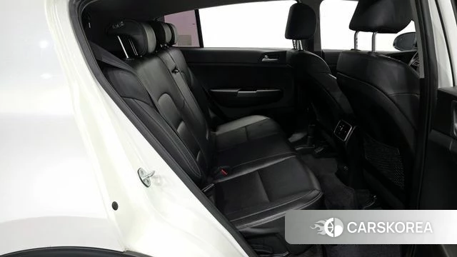 Kia Sportage The Bold 2021 Белый из Кореи, фото 2
