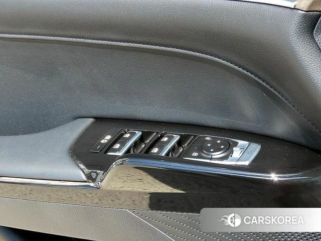 Kia K5 3rd generation 2023 Черный из Кореи, фото 2