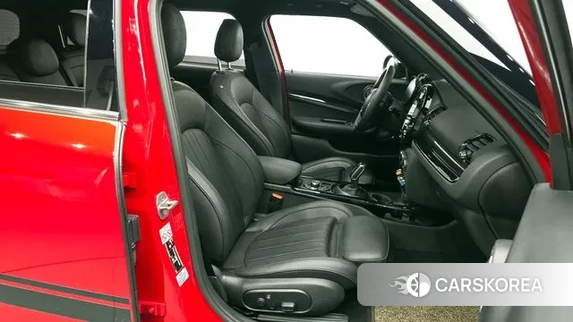 Mini Cooper S Clubman 2022 Красный из Кореи, фото 2