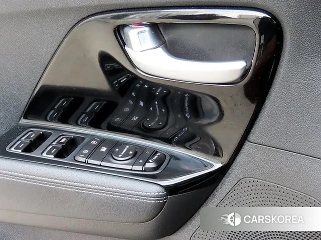 Kia The New Niro 2021 Серый из Кореи, фото 2