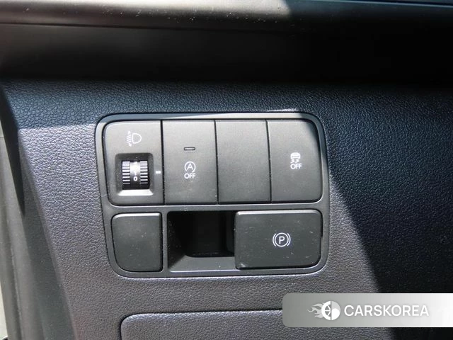 Hyundai Staria 2024 Серебряный из Кореи, фото 2