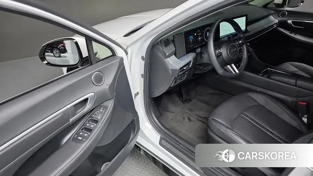 Hyundai Sonata D Edge (DN8) 2024 Белый из Кореи, фото 2