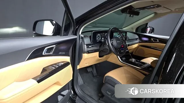 Kia Carnival 4th generation 2023 Черный из Кореи, фото 2