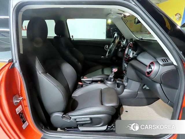 Mini Cooper 2019 Оранжевый из Кореи, фото 2