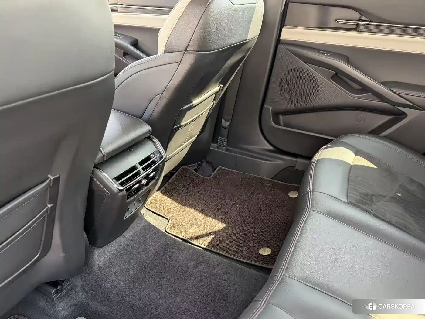 Ford Mondeo 2022 Silver/gray из Китая, фото 2