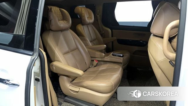Kia The New Carnival 2018 Белый из Кореи, фото 2