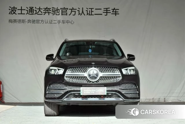 Mercedes-Benz GLE PHEV 2023 Черный из Китая, фото 2