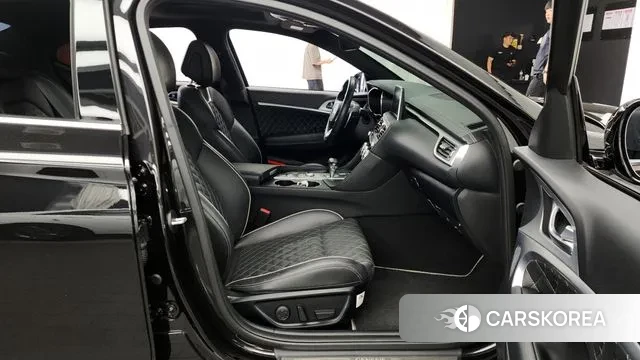 Genesis G70 2018 Черный из Кореи, фото 2