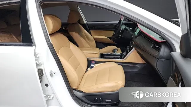Kia K7 Premier 2019 Белый из Кореи, фото 2