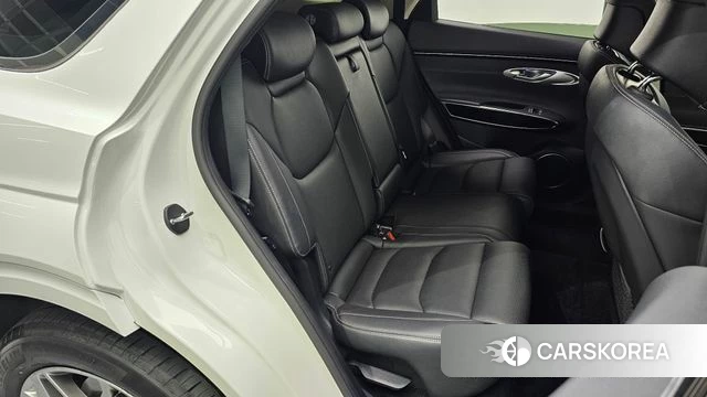 Genesis GV70 2022 Белый из Кореи, фото 2