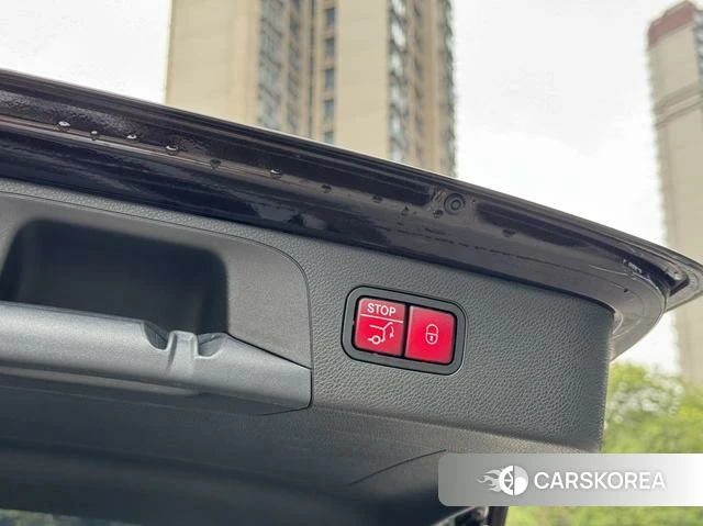 Mercedes-Benz GLC 2021 Черный из Китая, фото 2