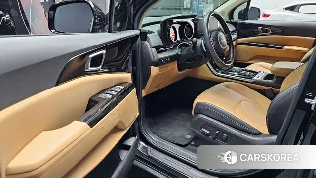 Kia Carnival 4th generation 2023 Черный из Кореи, фото 2