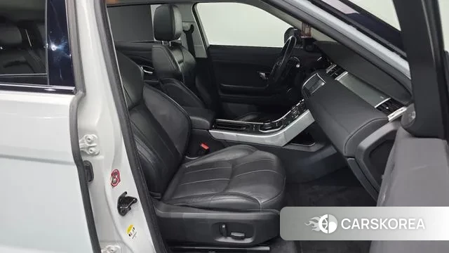 Land Rover Range Rover Evoque 2018 Белый из Кореи, фото 2