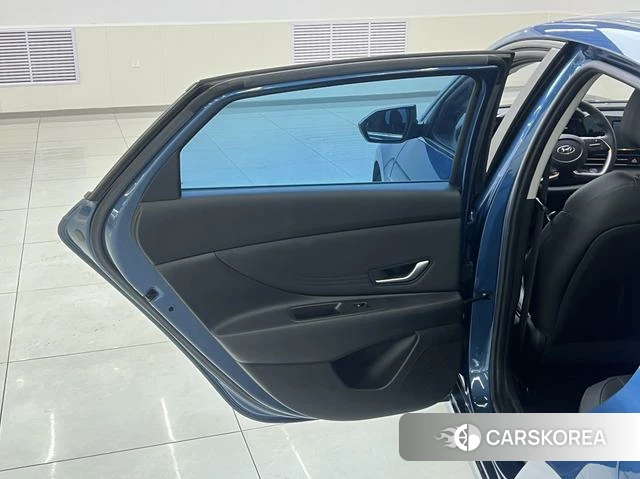 Hyundai Elantra 2022 Синий из Китая, фото 2