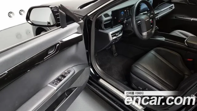 Hyundai Grandeur (GN7) id 2716859 из Кореи 2