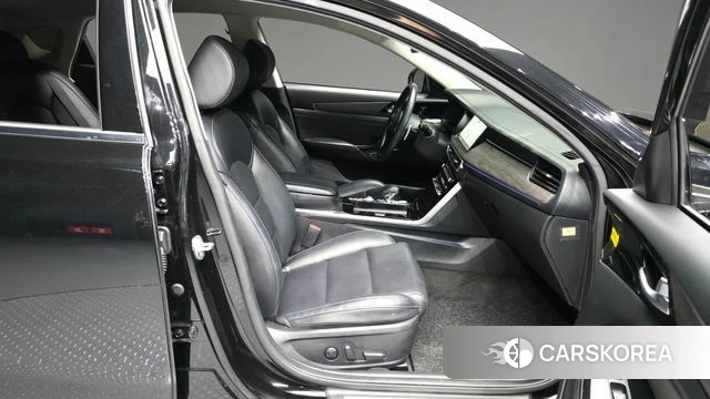Kia K7 Premier 2021 Черный из Кореи, фото 2