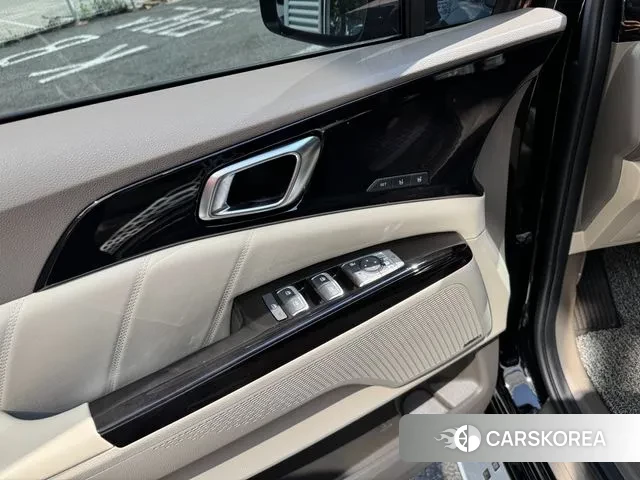 Kia Carnival 4th generation 2022 Черный из Кореи, фото 2