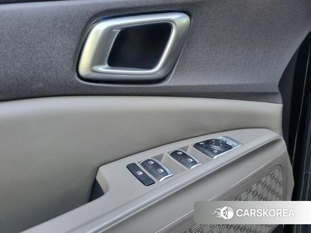 Kia The New Carnival 4th Generation 2024 Черный из Кореи, фото 2