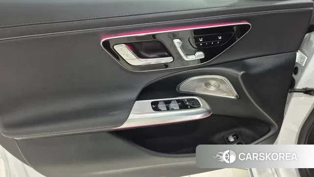 Mercedes-Benz E-Class W214 2025 Белый из Кореи, фото 2