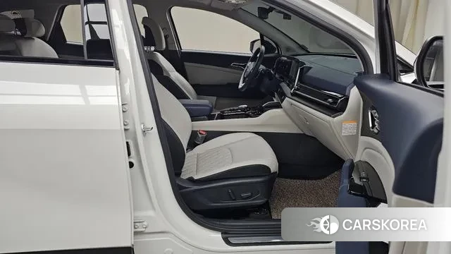 Kia Sportage 5th Generation Hybrid 2024 Белый из Кореи, фото 2