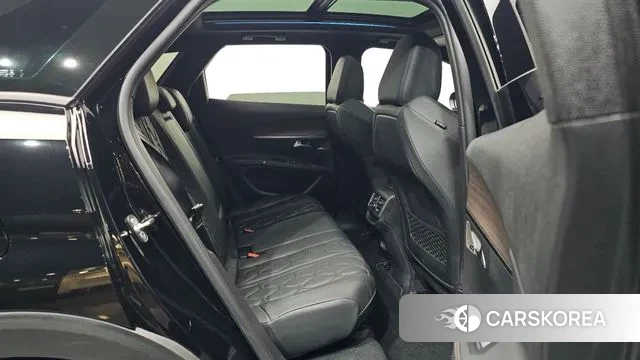 Peugeot 3008 second generation 2024 Черный из Кореи, фото 2