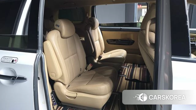 Kia The New Carnival 2019 Белый из Кореи, фото 2