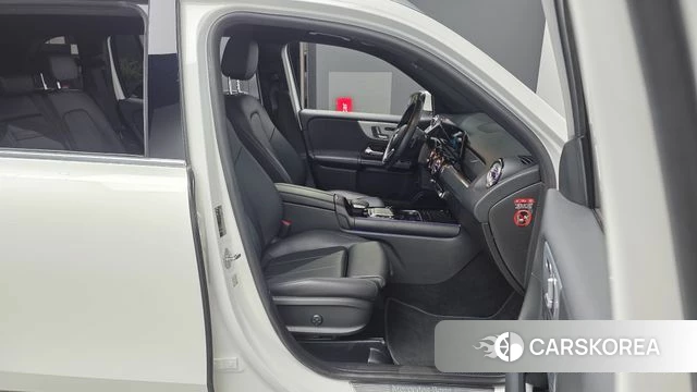 Mercedes-Benz GLB-Class X247 2021 Белый из Кореи, фото 2