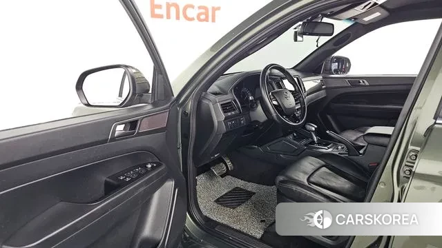 Ssangyong The New Rexton Sports Cannes 2021 Темно-зеленый из Кореи, фото 2